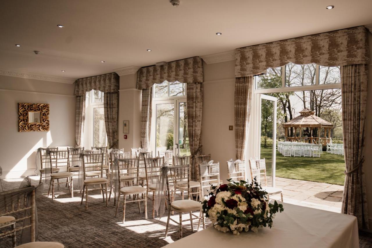 Pontlands Park Hotel Chelmsford Exterior foto