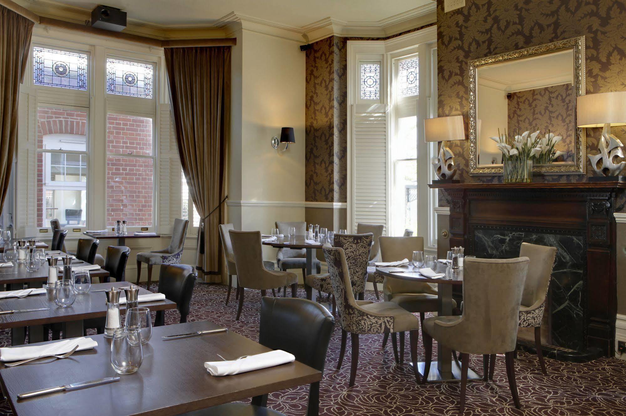 Pontlands Park Hotel Chelmsford Exterior foto