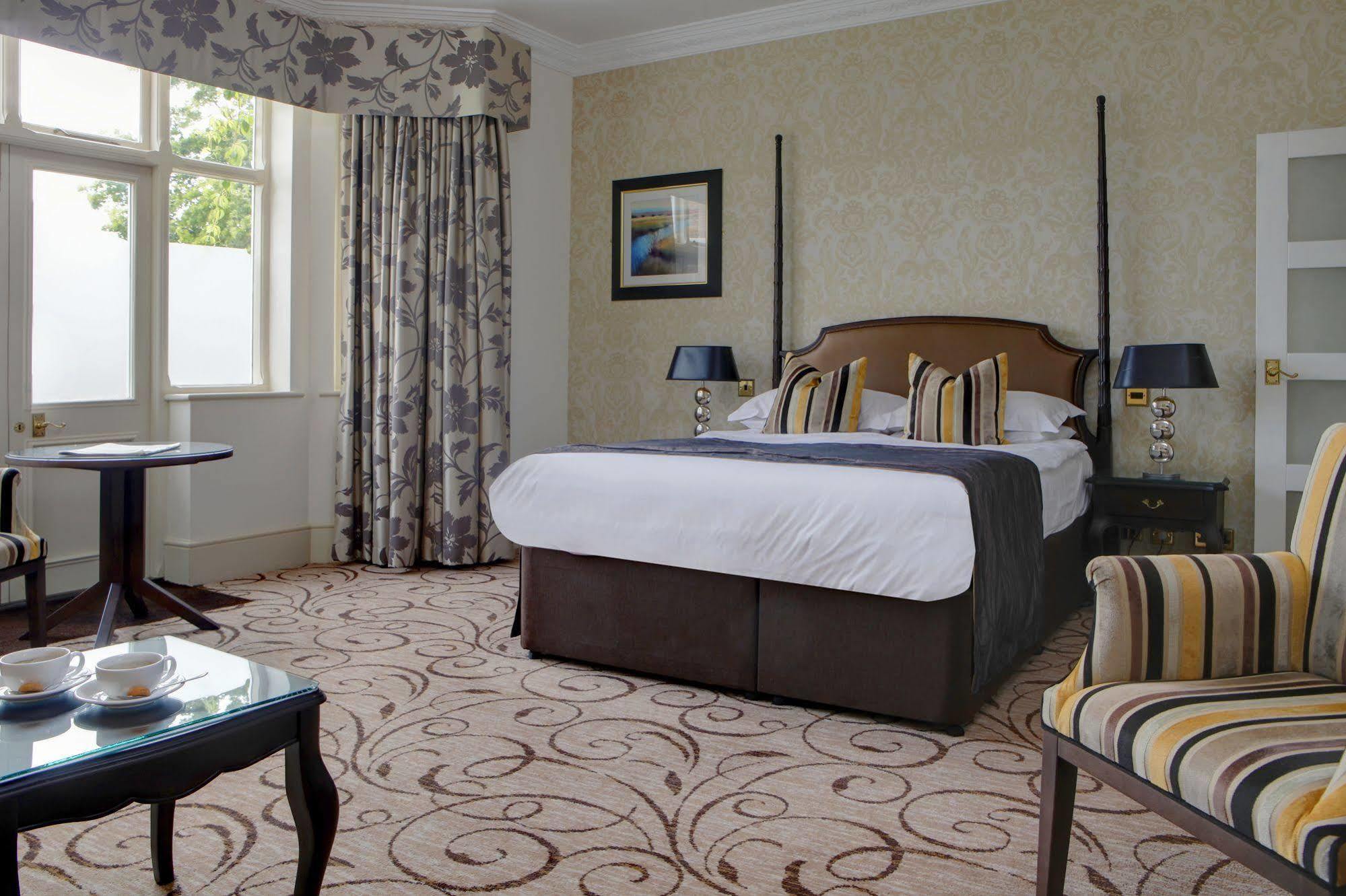Pontlands Park Hotel Chelmsford Exterior foto